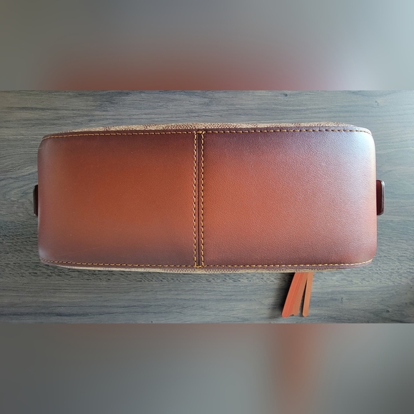 Coach Camera Bag - Picture 10 of 13